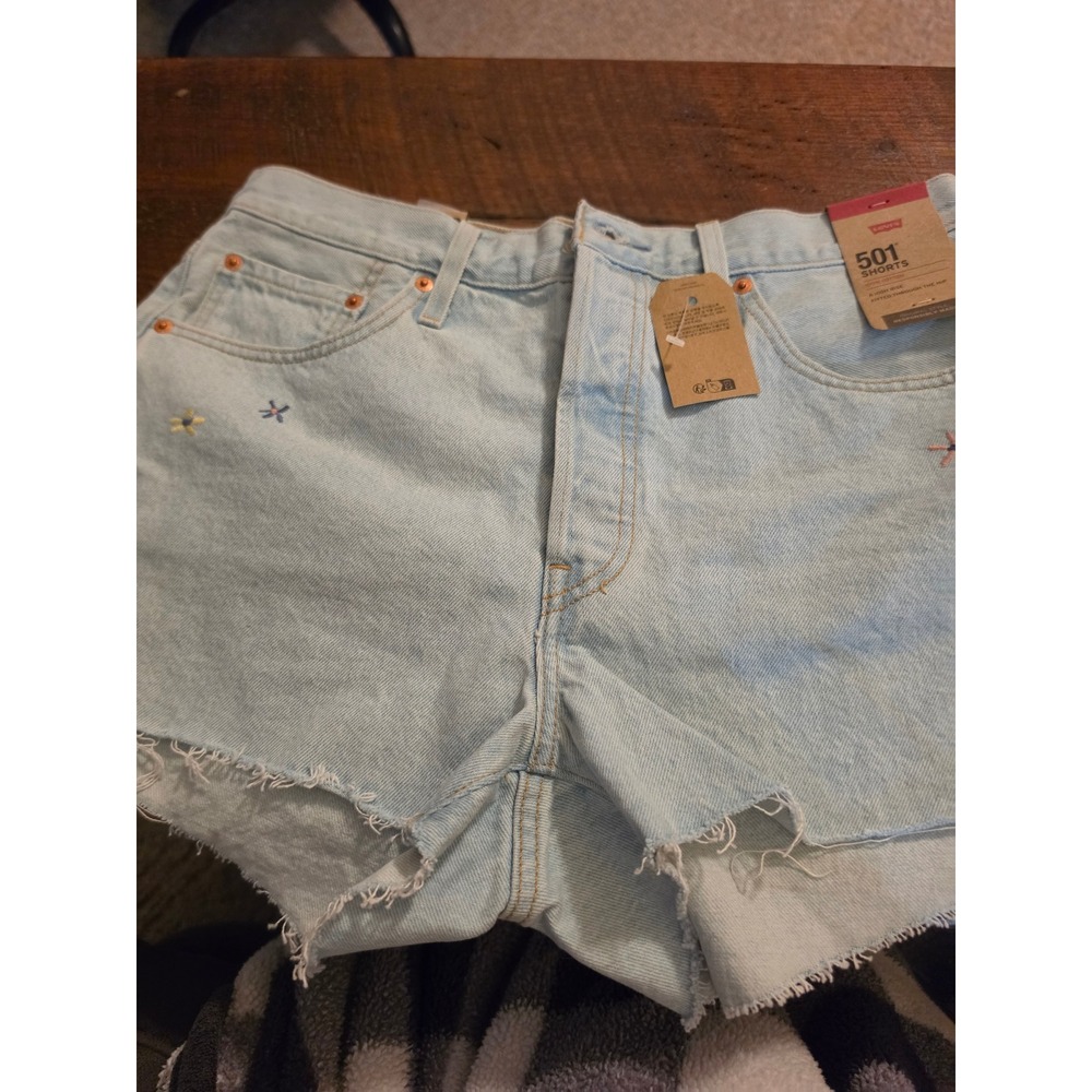 Levis 501 Original High Rise Denim Shorts Light Wash Embroidered Floral NWT